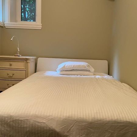 Spacious Cozy House In Vancouver West Εξωτερικό φωτογραφία