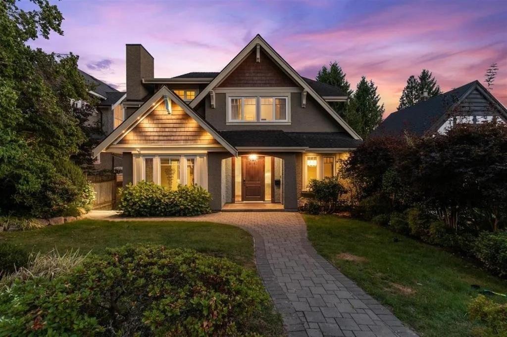 Spacious Cozy House In Vancouver West Εξωτερικό φωτογραφία